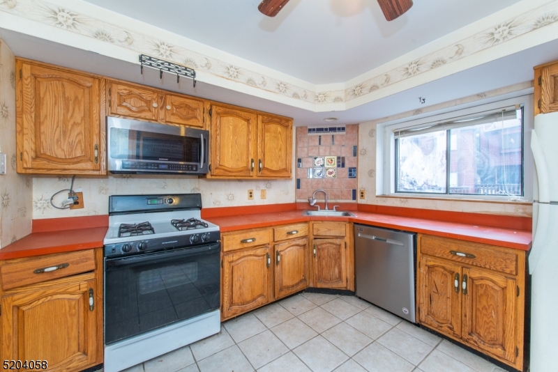 Hastings Square - Residential