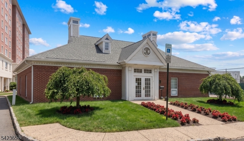 Society Hill - Residential