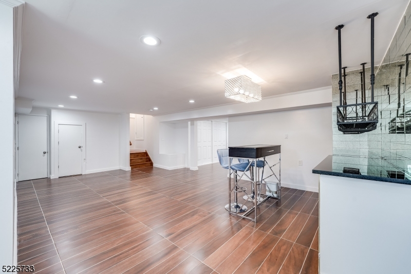 Knollwood - Residential