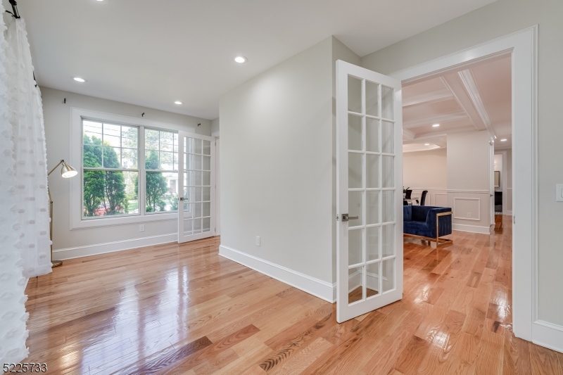 Knollwood - Residential