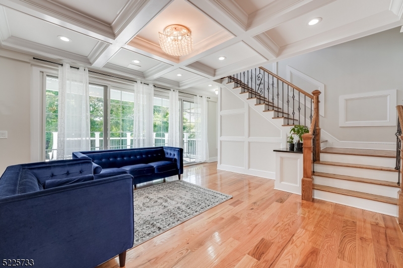 Knollwood - Residential