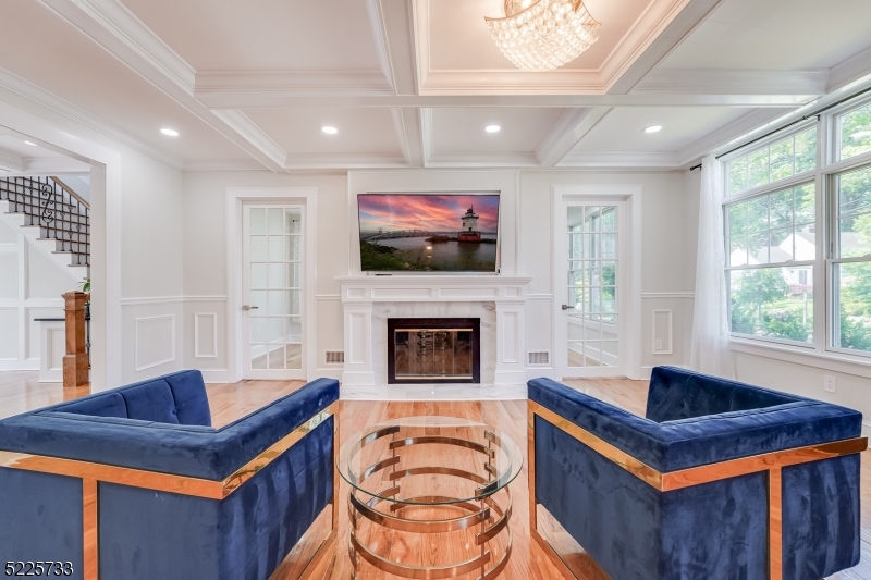 Knollwood - Residential