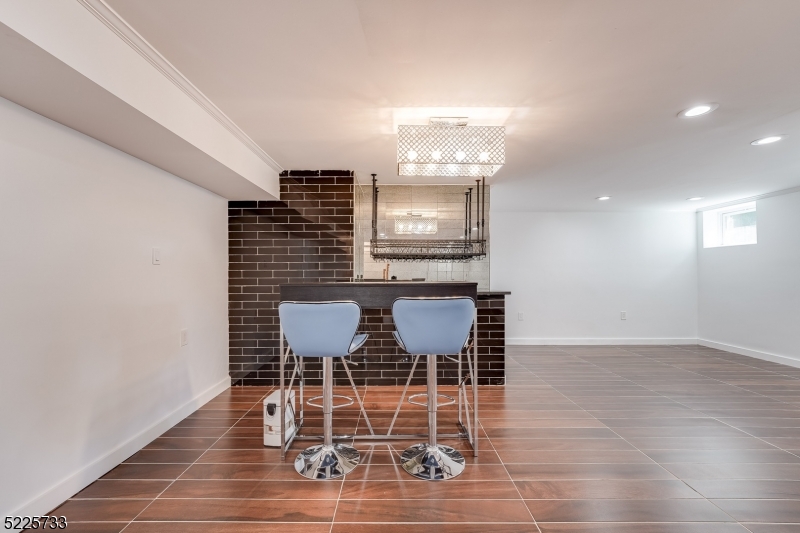 Knollwood - Residential