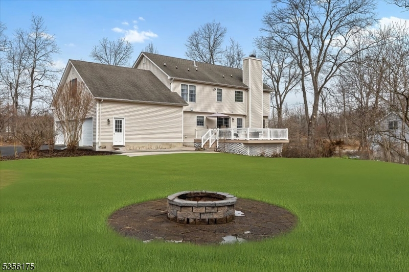 12 Meadow Ridge Rd