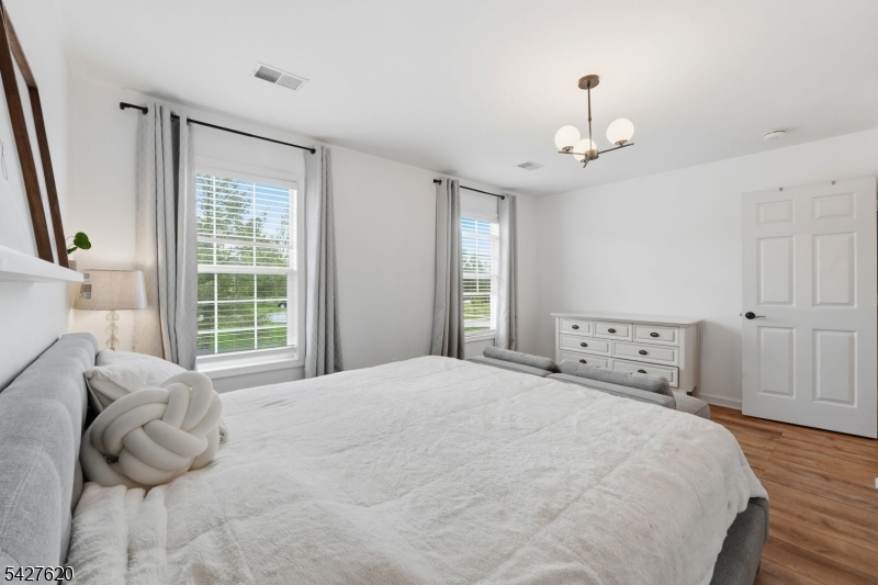 Ridgefield Commons - Residential