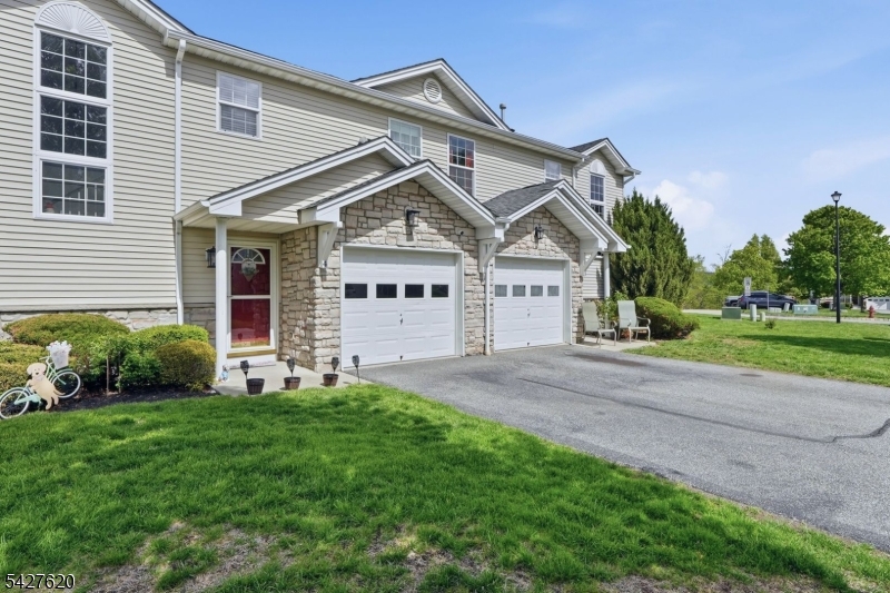 Ridgefield Commons - Residential