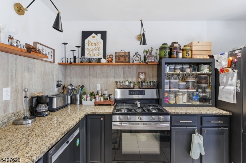 Ridgefield Commons - Residential