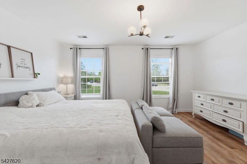Ridgefield Commons - Residential