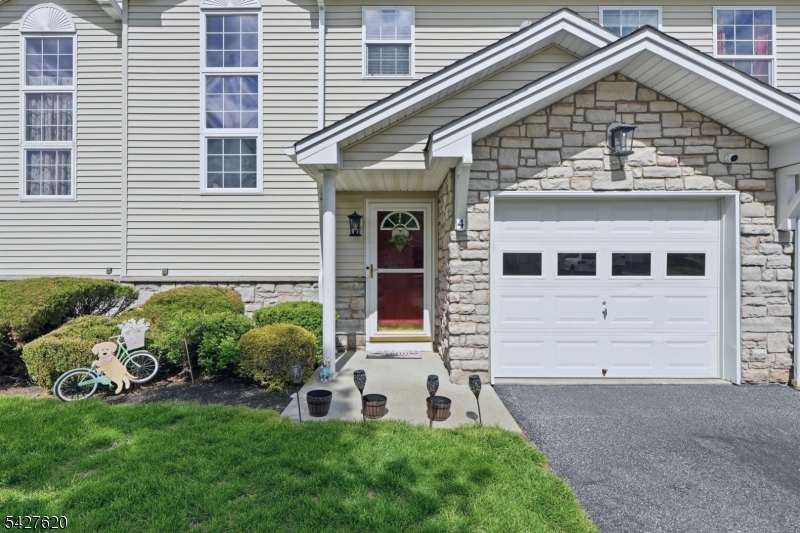 Ridgefield Commons - Residential