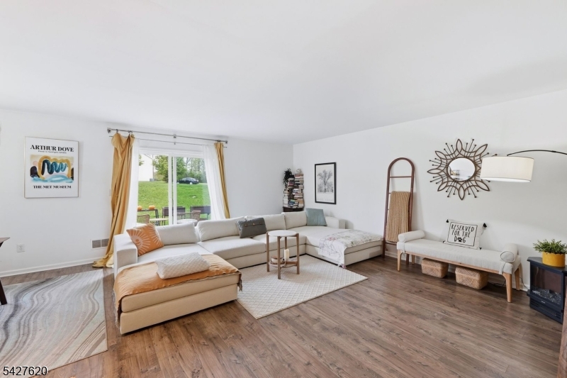 Ridgefield Commons - Residential