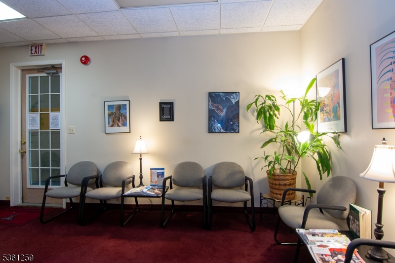 Crosspointe - Commercial Sale