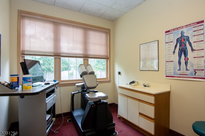 Crosspointe - Commercial Sale