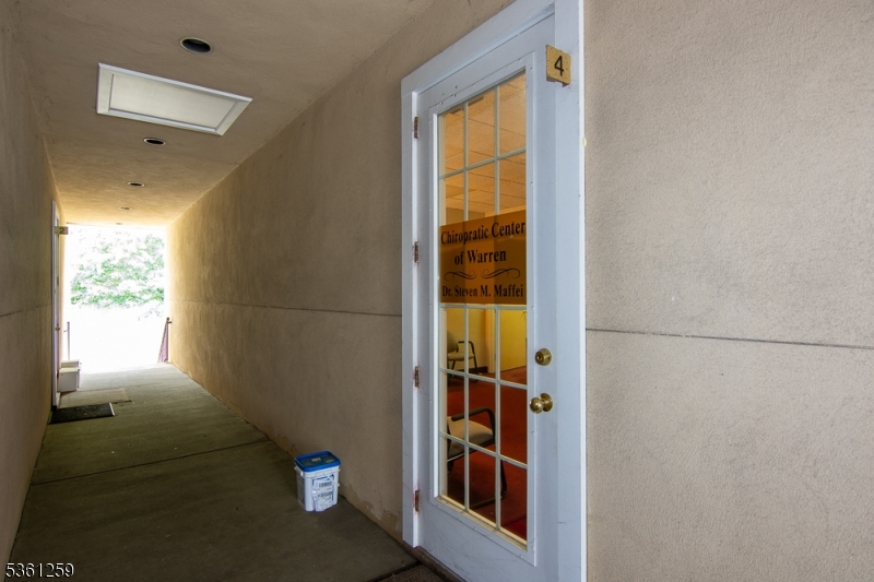 Crosspointe - Commercial Sale