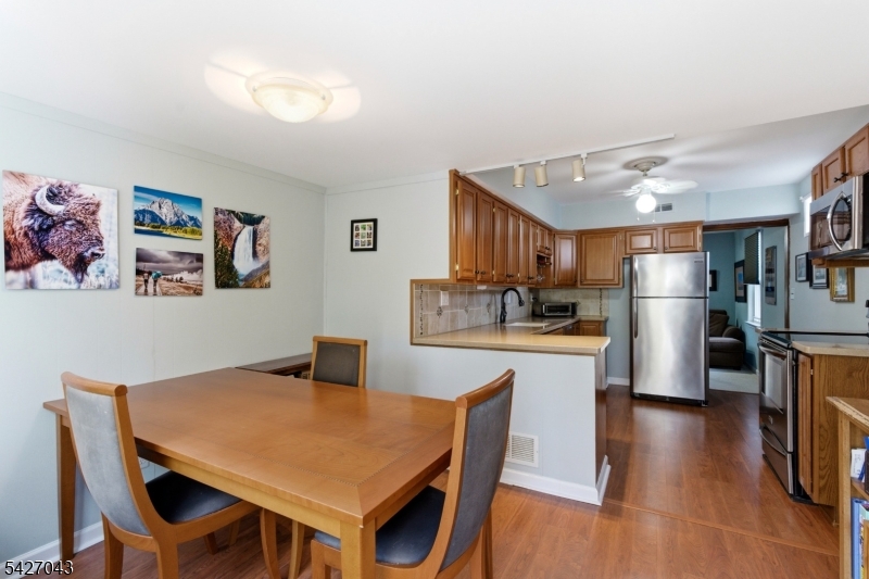 White Meadow Lake - Residential