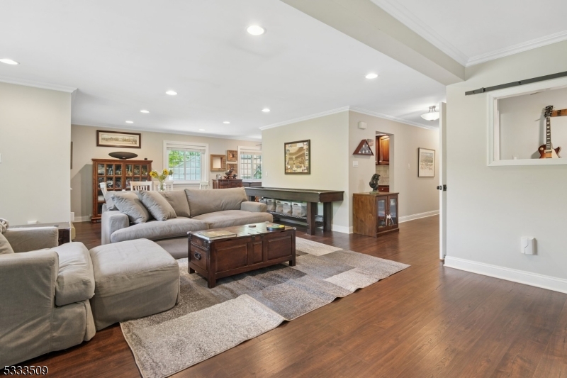 16BD Foxwood Dr BD