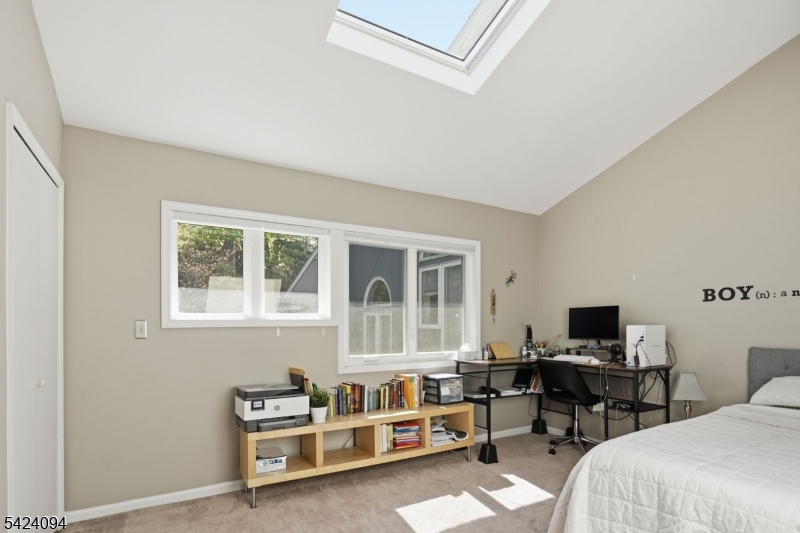 ESSEX GREENS VILLAS - Residential