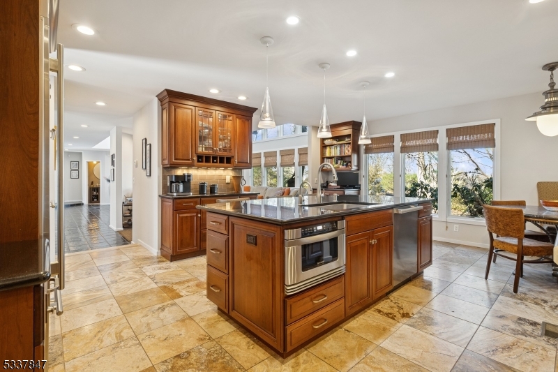 The Summit - Residential