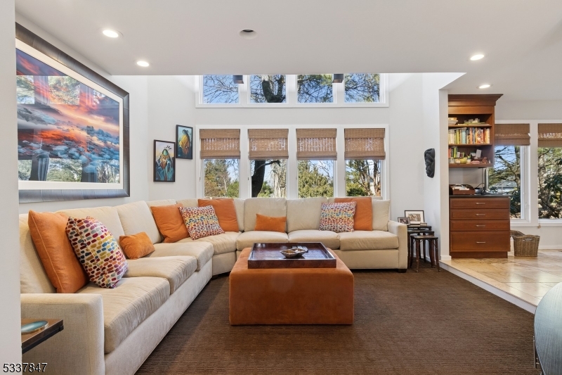 The Summit - Residential