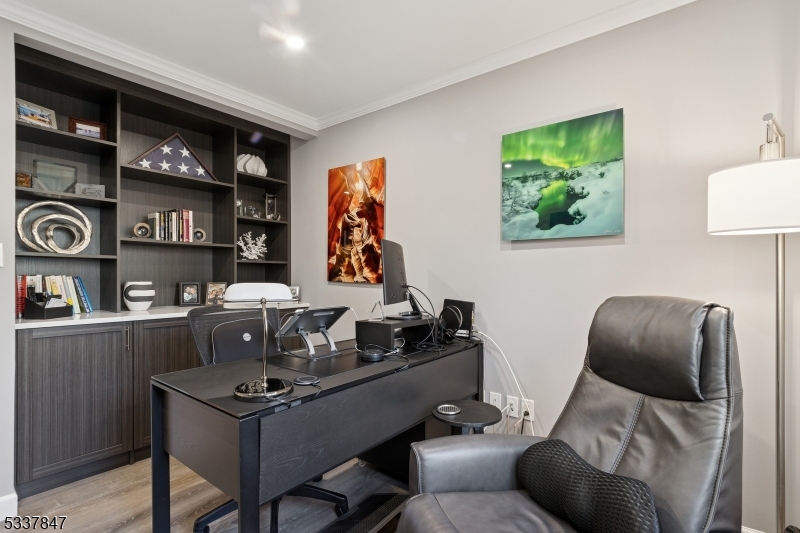 The Summit - Residential