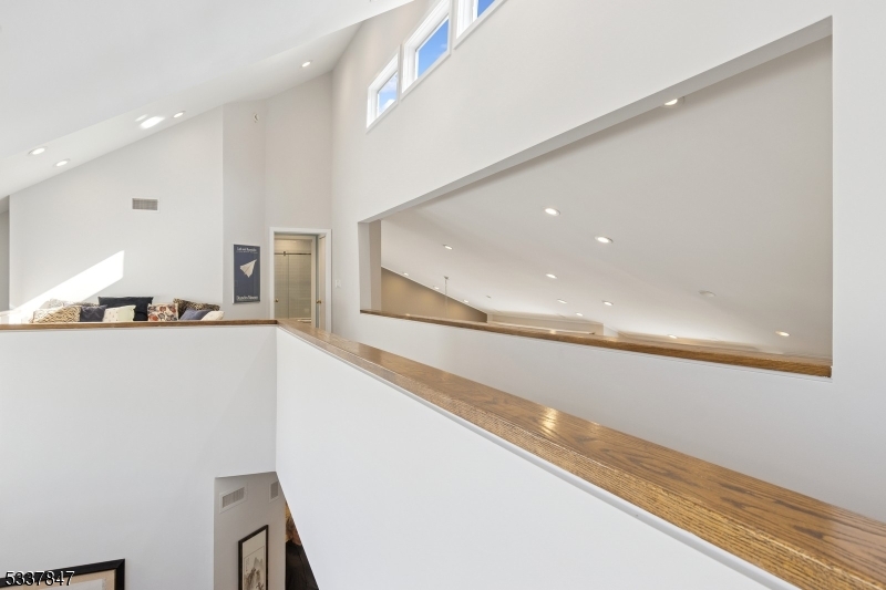 The Summit - Residential