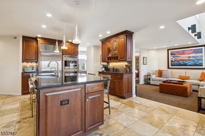 The Summit - Residential