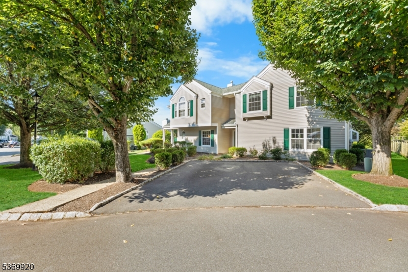 Long Meadow - Residential Lease