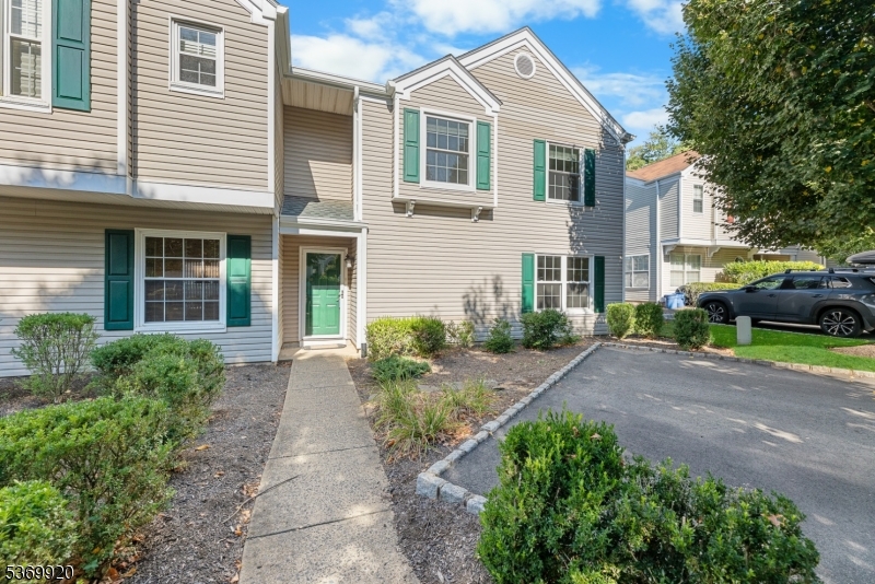 Long Meadow - Residential Lease