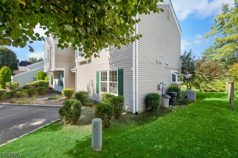 Long Meadow - Residential Lease