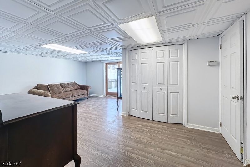 White Meadow Lake - Residential