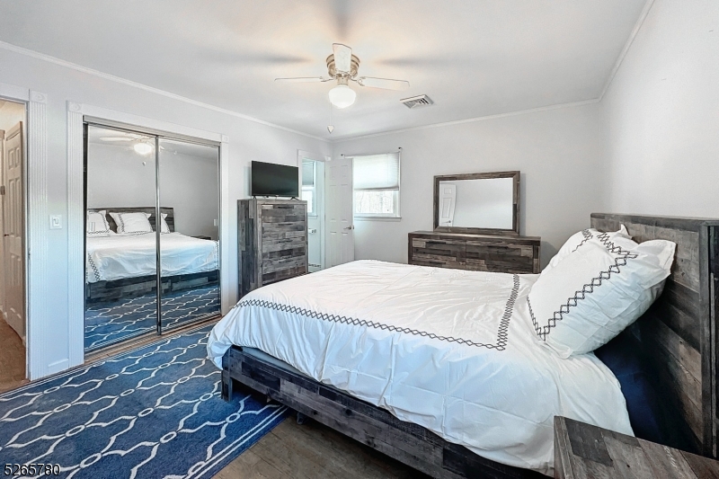 White Meadow Lake - Residential