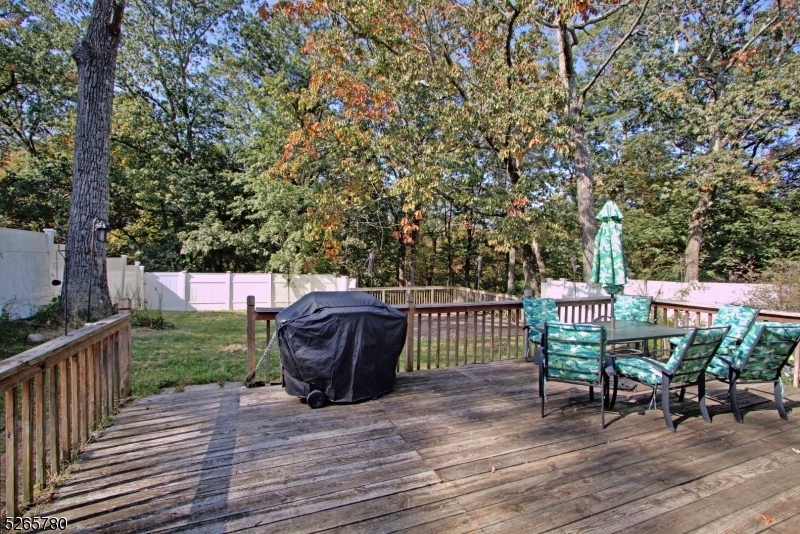 White Meadow Lake - Residential