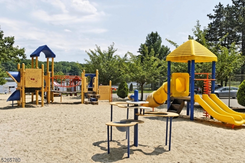 White Meadow Lake - Residential