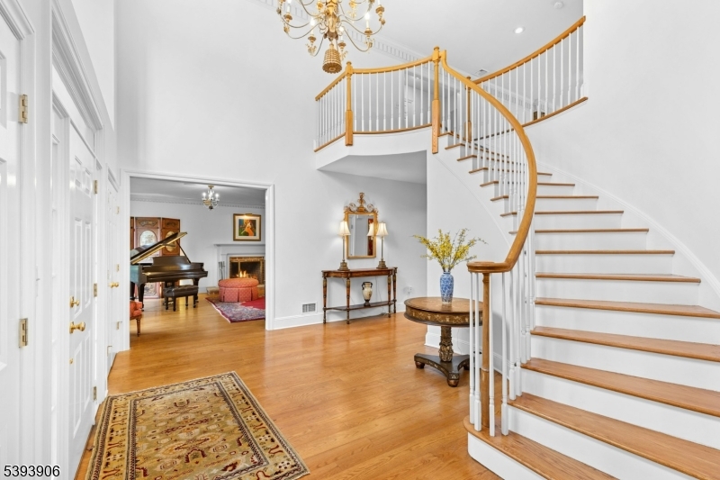 Private Lane - Residential