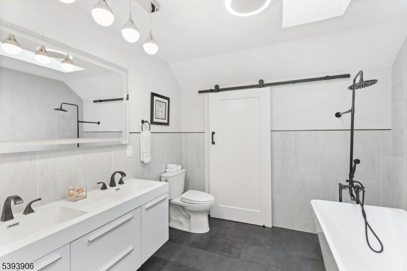 Private Lane - Residential