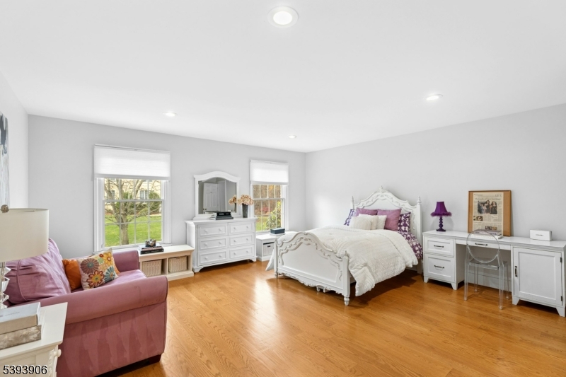 Private Lane - Residential