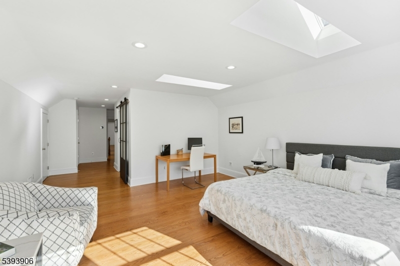 Private Lane - Residential