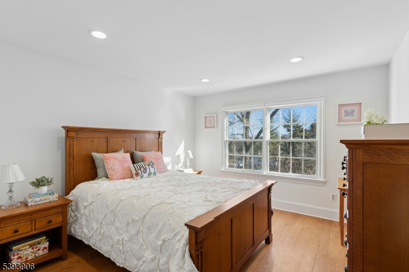 Private Lane - Residential