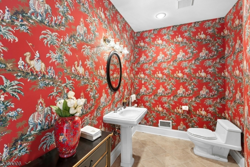 Private Lane - Residential