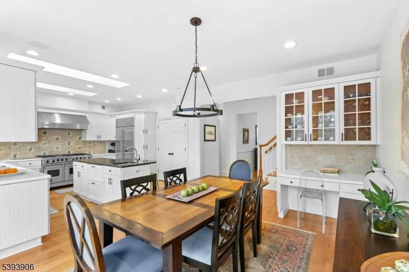 Private Lane - Residential