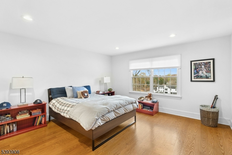 Private Lane - Residential