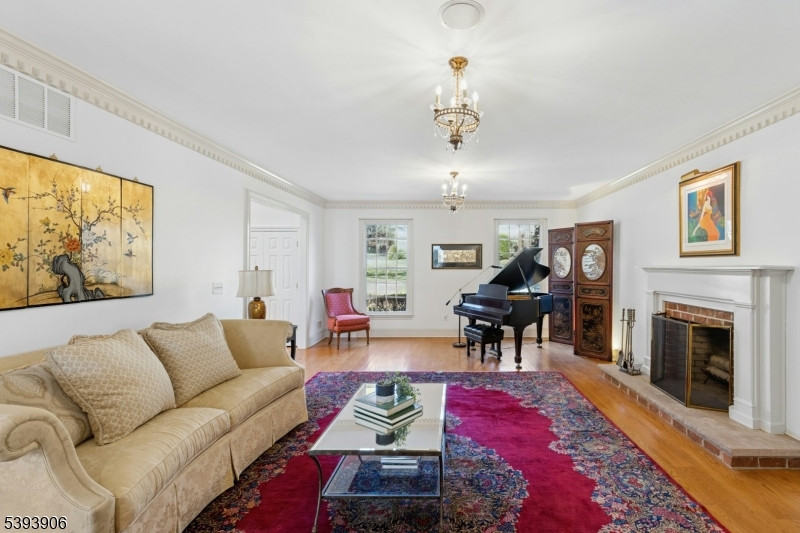 Private Lane - Residential