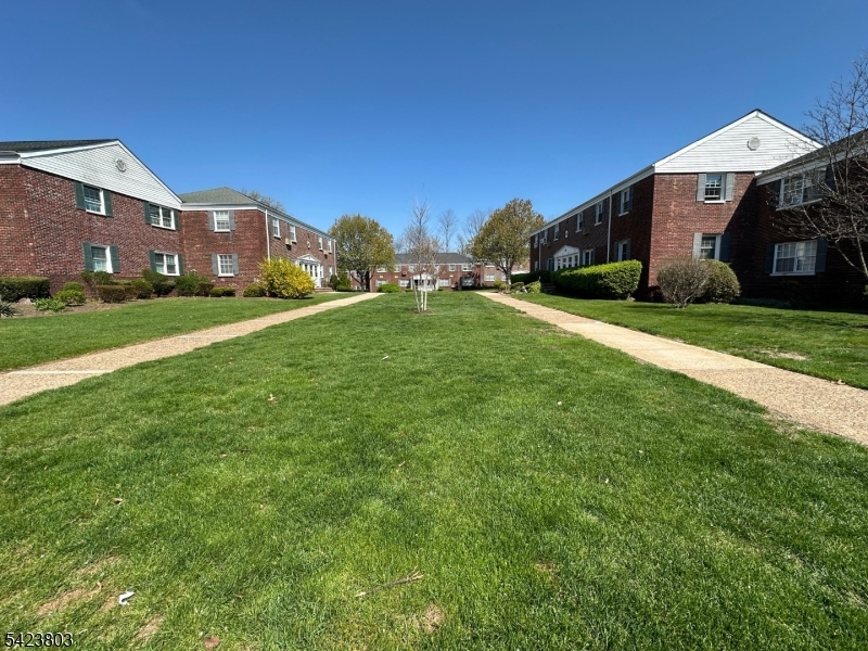 Colfax Manor - Residential