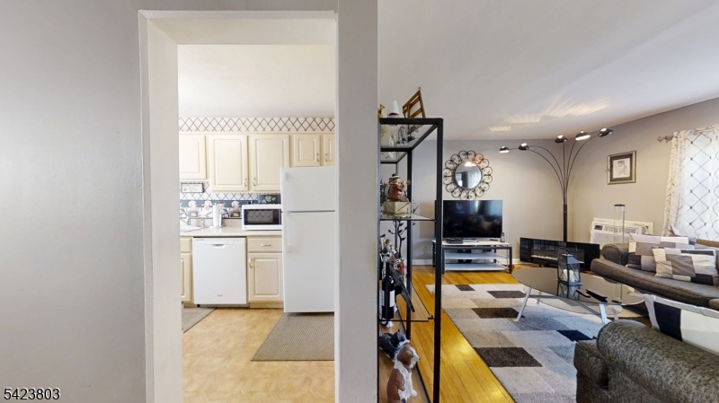 Colfax Manor - Residential