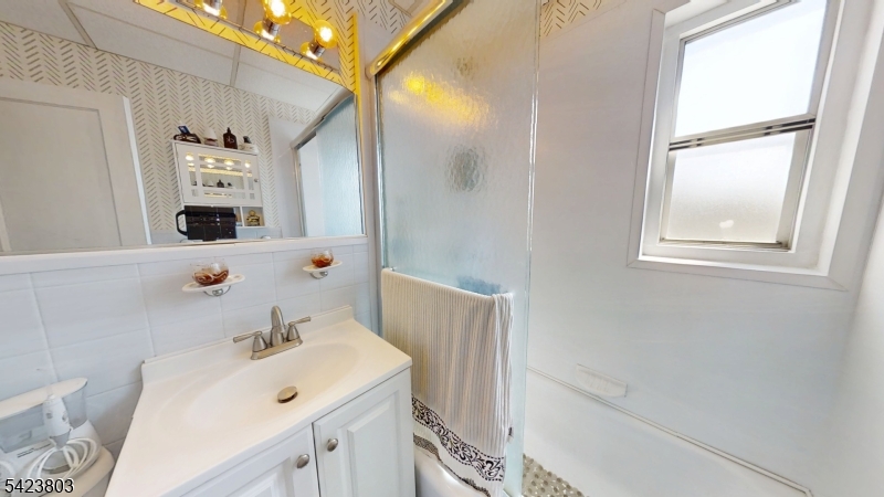 Colfax Manor - Residential