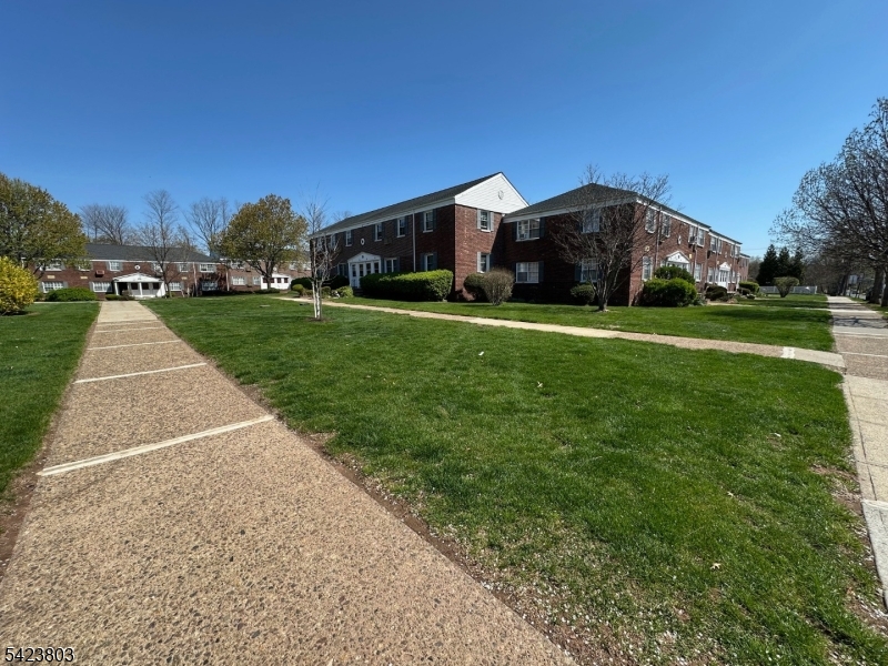 Colfax Manor - Residential