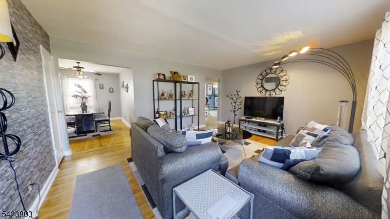 Colfax Manor - Residential