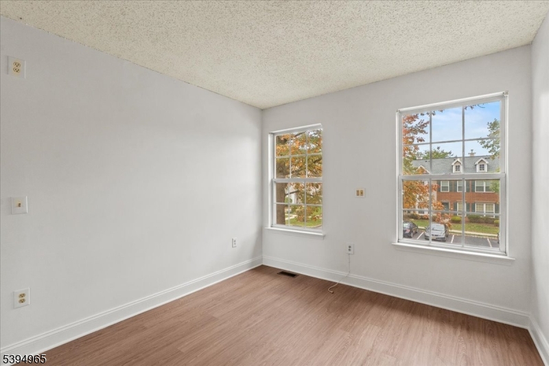 Wynnefield at Somerset - Residential