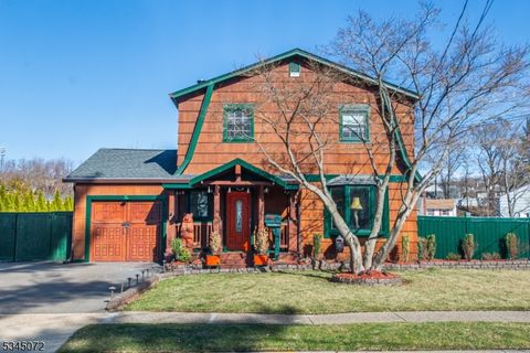 8 Cambridge Rd, Pompton Lakes Boro, NJ 07442 - MLS#: 3962728