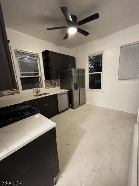 BERGEN/LAFAYETTE - Residential Income