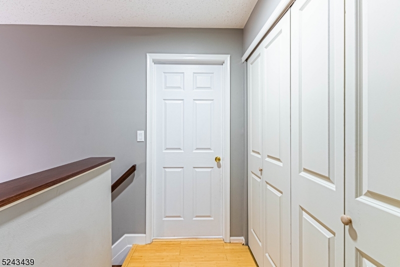 Rose Arbor - Residential